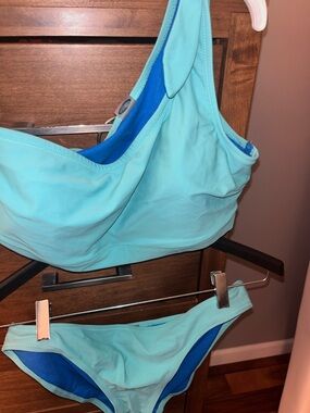 Old Navy Light Blue and Cobalt Bikini Set